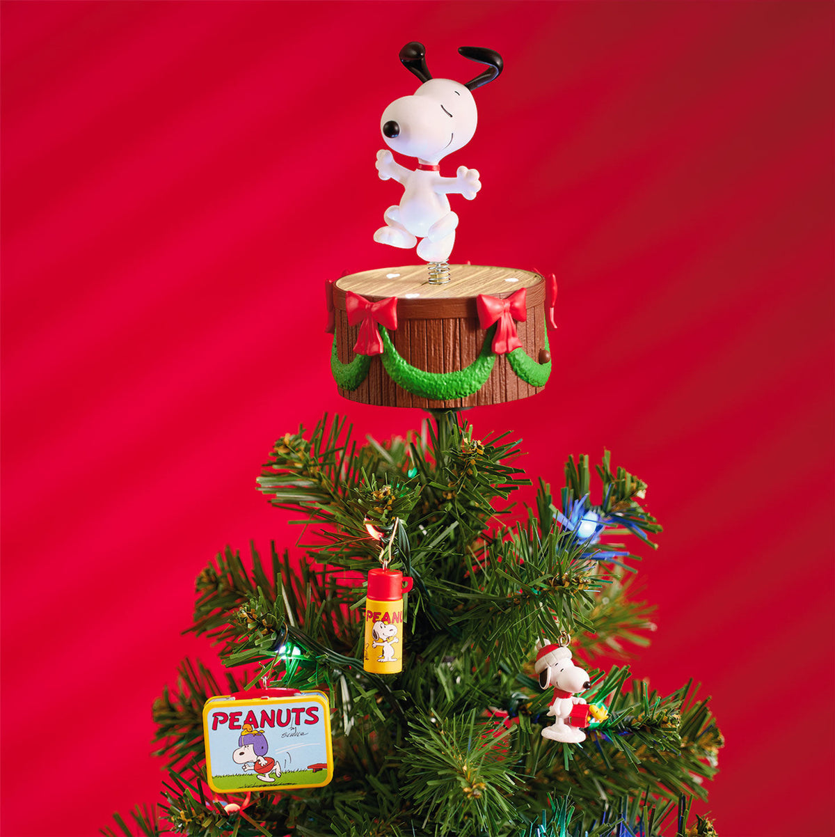 Mini The Peanuts® Gang Dancing Snoopy ShowToppers Musical Tree Topper With Light, 4"